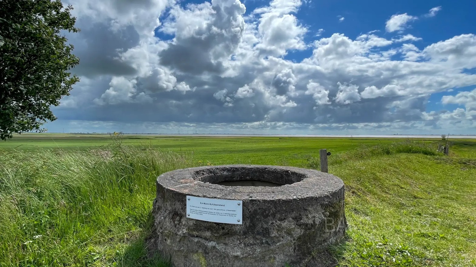 Ein-Mann-Schützenstand, Friesenwall near Husum by BAMA