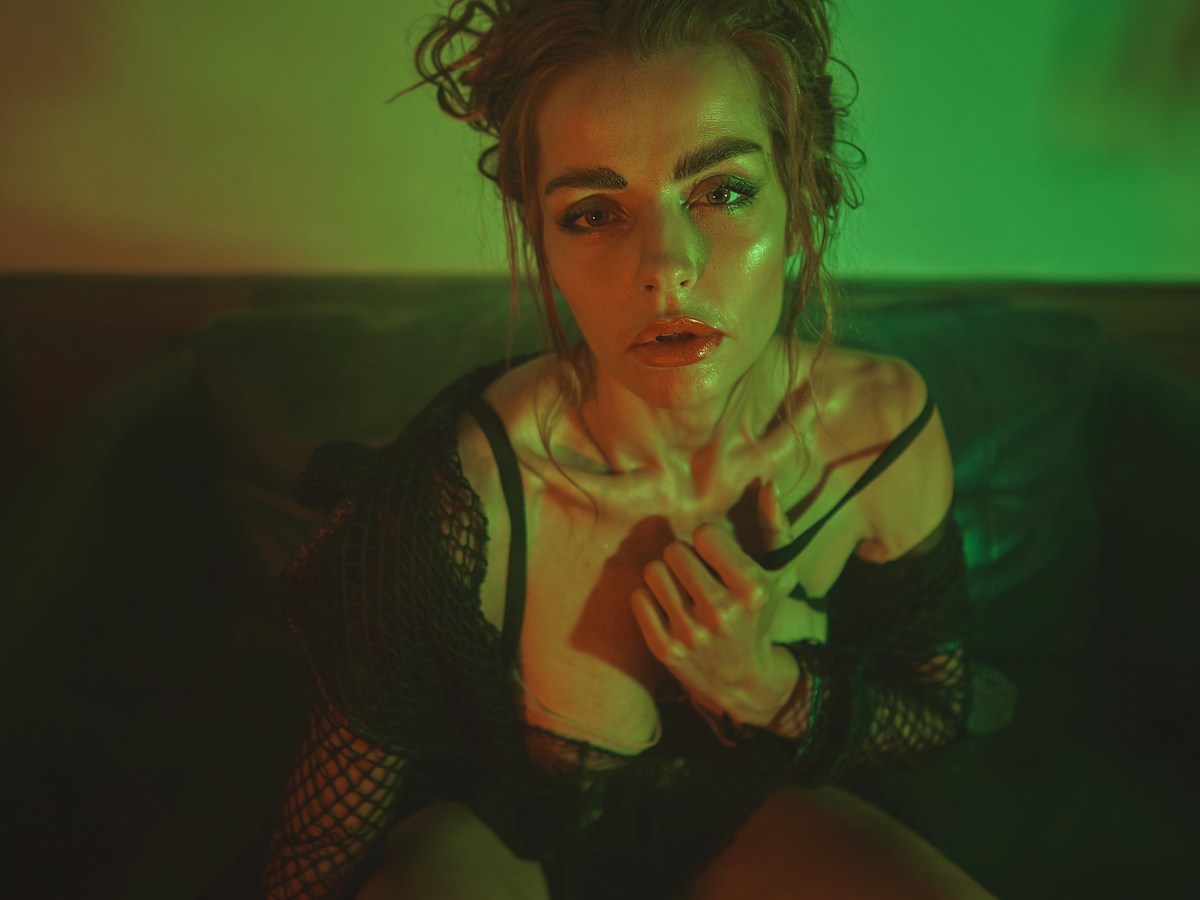 Harbours, Hookers, Heroines, and Women in&nbsp;Masquerade