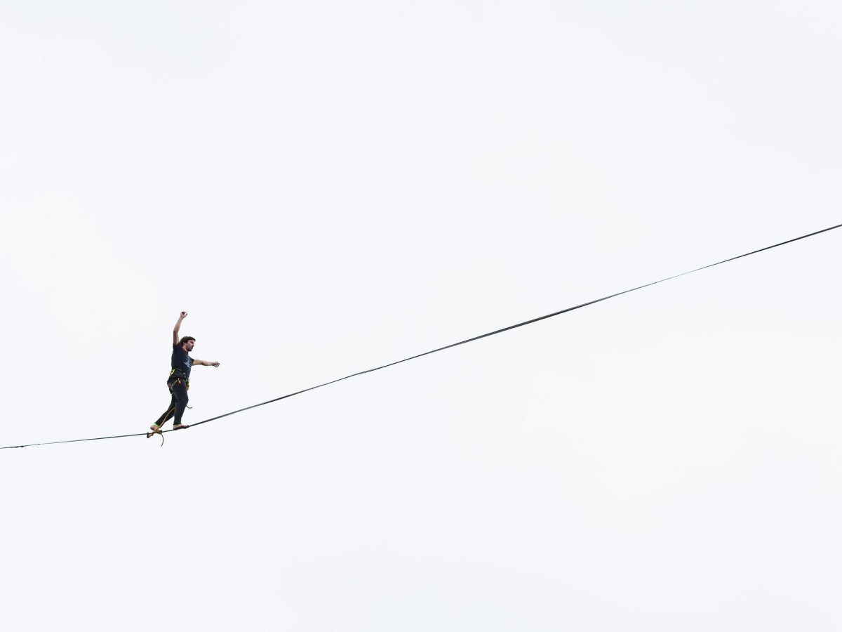 Stavoren. Balancing on a Slack Rope of Religion, Trade, Land, Water, Holland, and&nbsp;Frisia